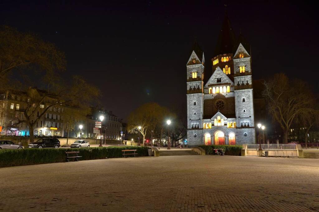 La Chambre Noire Au Coeur De Metz Buitenkant foto